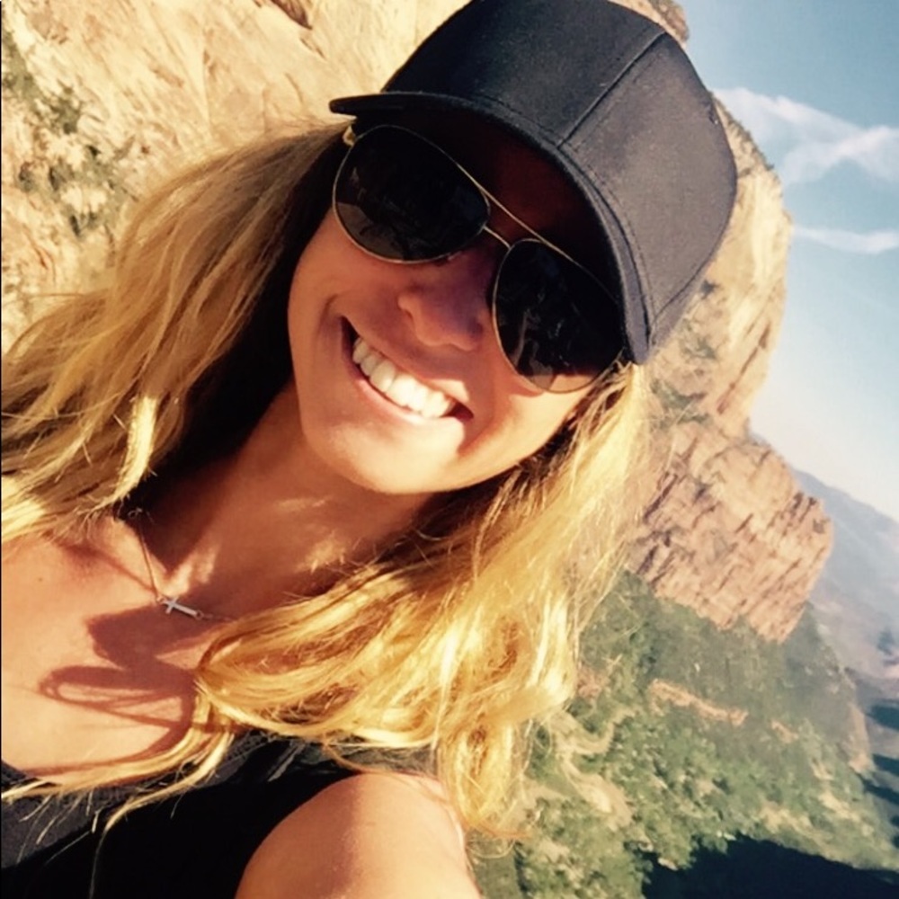 Meet your Posher, Jacquelynn